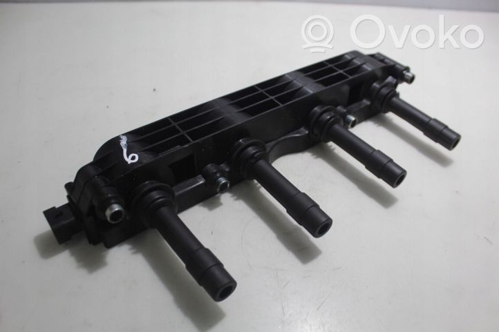 Opel Zafira B High voltage ignition coil U6002