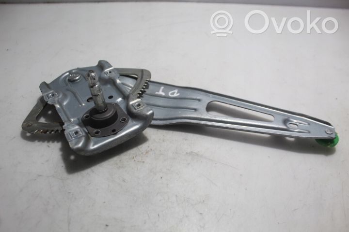 Toyota Yaris Rear window lifting mechanism without motor 