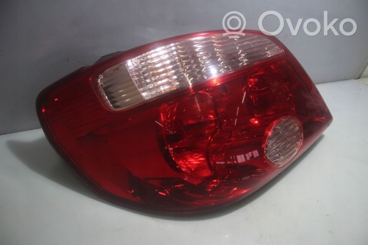 Mitsubishi Outlander Lampa tylna 220-67685