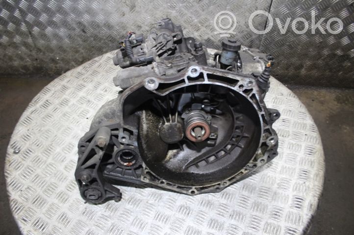 Opel Corsa C Automaattinen vaihdelaatikko F13C133