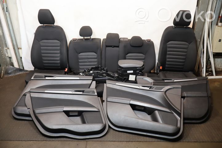 Ford Mondeo MK V Seat and door cards trim set 