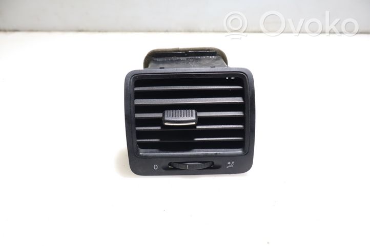 Volkswagen Jetta V Dashboard side air vent grill/cover trim 