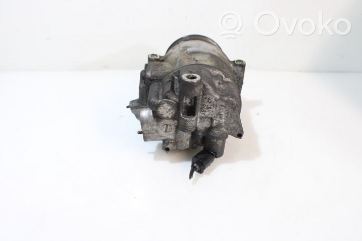 Volkswagen Golf V Compressore aria condizionata (A/C) (pompa) 