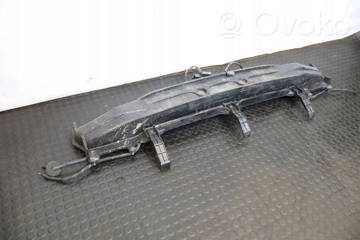 Hyundai i30 Traversa di supporto paraurti posteriore 