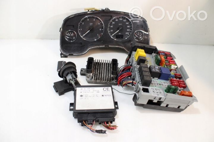 Opel Astra G Unité de commande, module ECU de moteur 