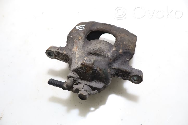 Toyota Aygo AB40 Caliper de freno delantero 