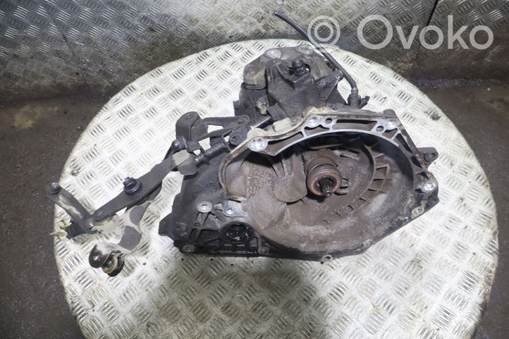 Opel Meriva B Manual 5 speed gearbox 55655177