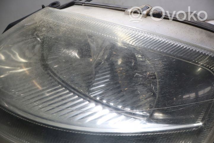 Citroen C3 Lampa przednia 