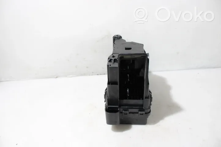 Opel Antara Fuse box set 