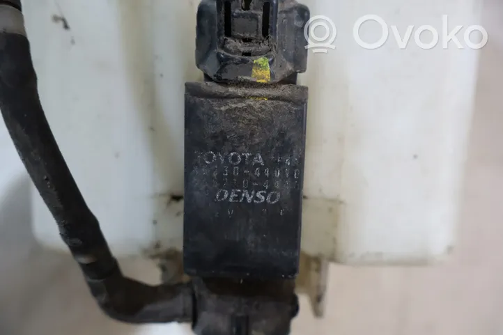 Toyota Corolla Verso E121 Serbatoio/vaschetta liquido lavavetri parabrezza 