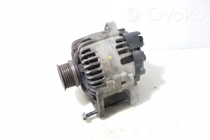 Renault Megane II Generatore/alternatore 8200323126