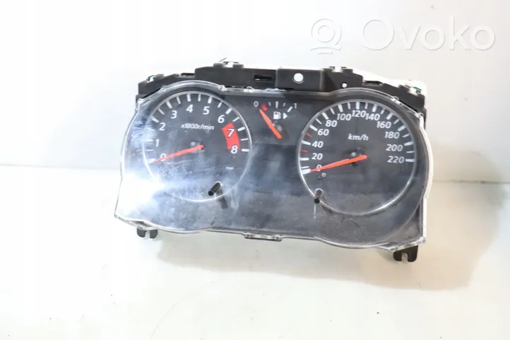 Nissan Note (E11) Horloge 