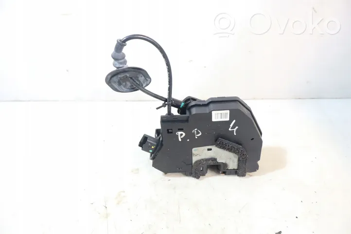 Renault Fluence Front door lock 