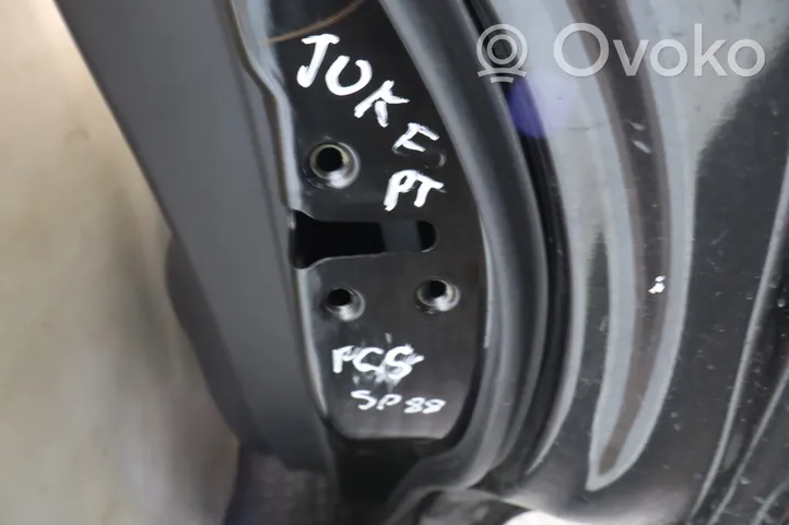 Nissan Juke I F15 Puerta trasera 