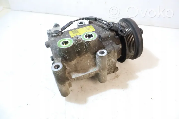 Ford Fiesta Compressore aria condizionata (A/C) (pompa) 