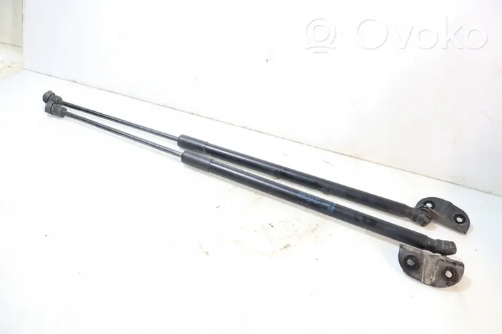 Vérin de hayon, de coffre OPEL Astra F 2.0 i Gsi 16V 150cv au meilleur prix Vérin de hayon, de coffre OPEL Astra F 2.0 i Gsi 16V 150cv au meilleur prix