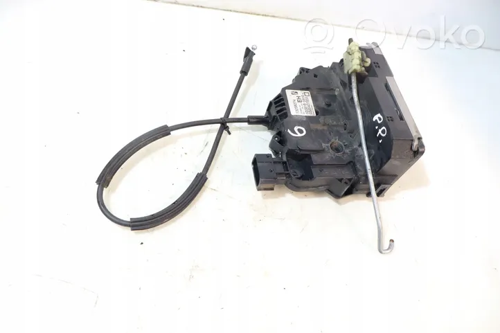 Opel Meriva B Front door lock 