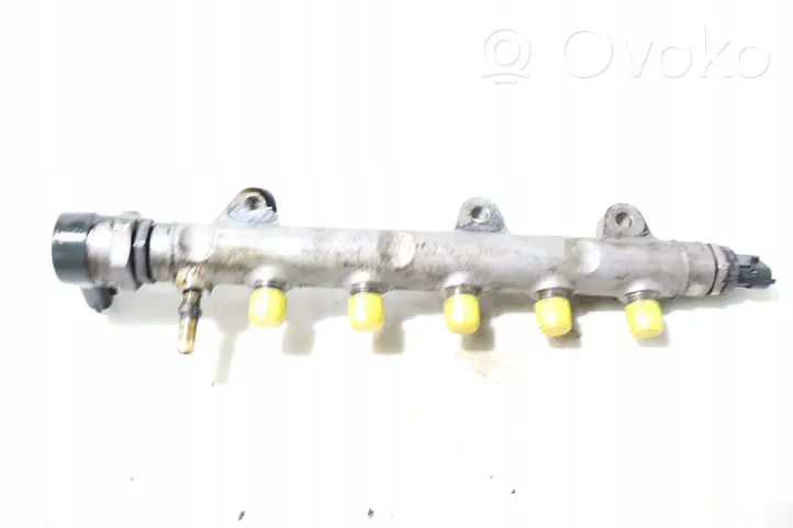 Opel Vivaro Linea principale tubo carburante 0445214207