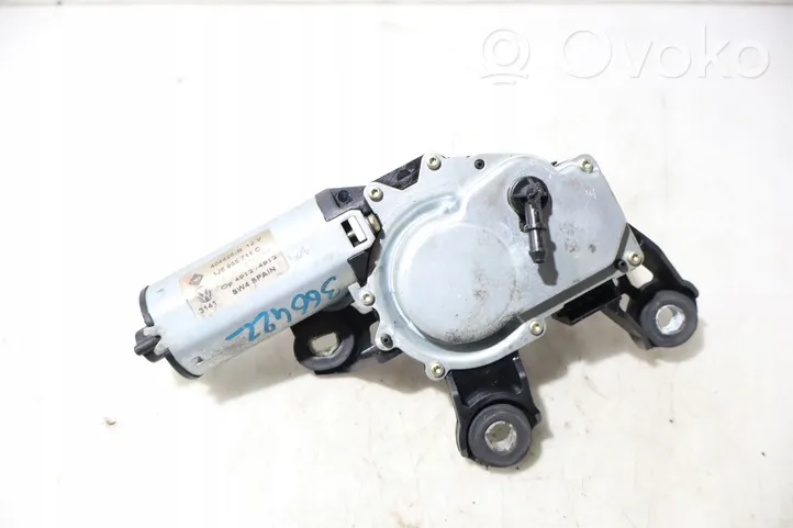 Volkswagen PASSAT B5.5 Rear window wiper motor 