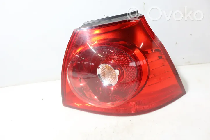 Volkswagen Golf V Rear/tail lights 