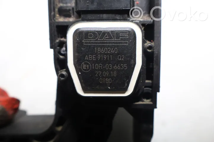 DAF 55 - 66 Akceleratoriaus pedalas 