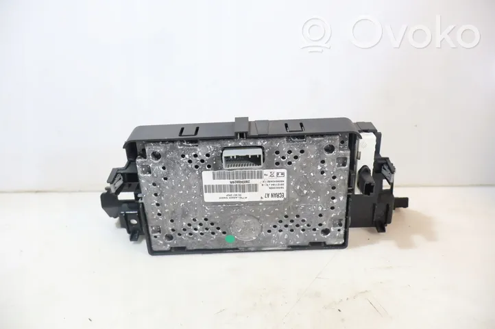 Renault Laguna III Pantalla/monitor/visor 