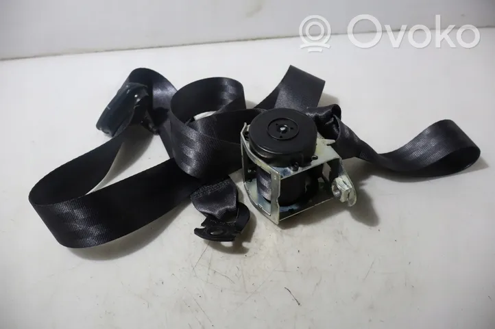 Opel Corsa E Rear seatbelt 