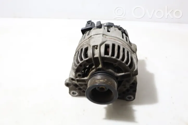 Volkswagen Golf IV Generator/alternator 0124315004