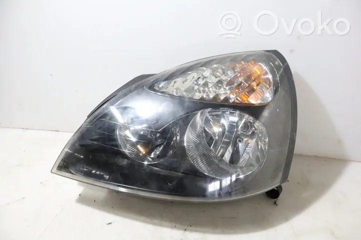 Renault Clio II Lampa przednia 