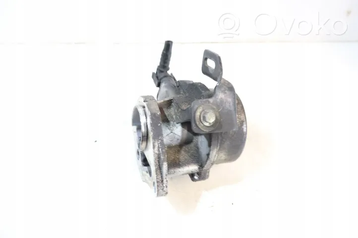 Renault Megane III Vacuum pump 