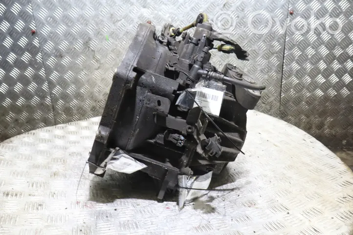 Opel Astra H Mechaninė 6 pavarų dėžė 55194293