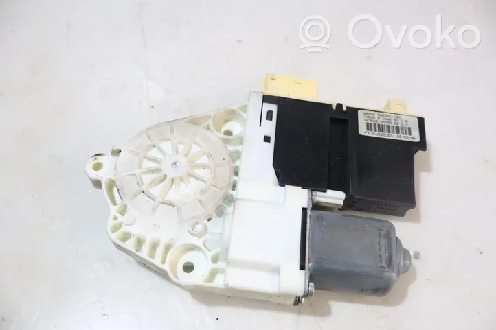 Citroen C4 I Front door window regulator motor 996385-103