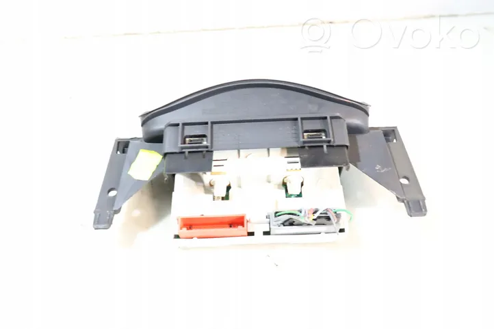 Renault Clio II Monitor/display/piccolo schermo 