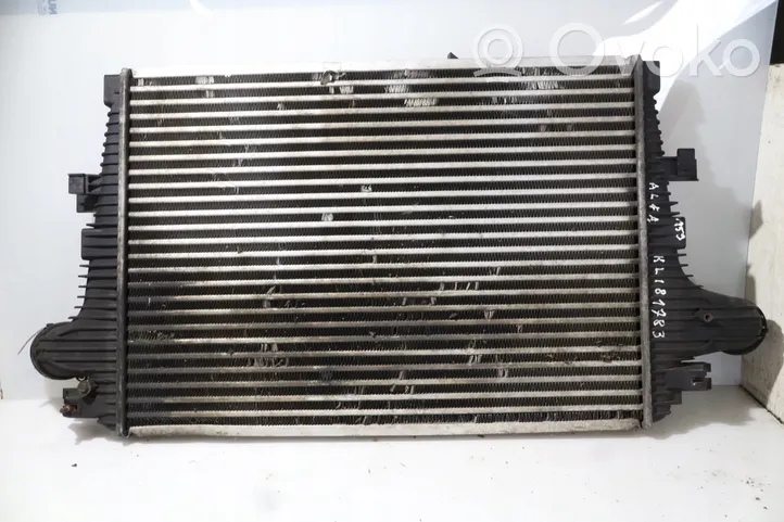 Alfa Romeo 159 Starpdzesētāja radiators 