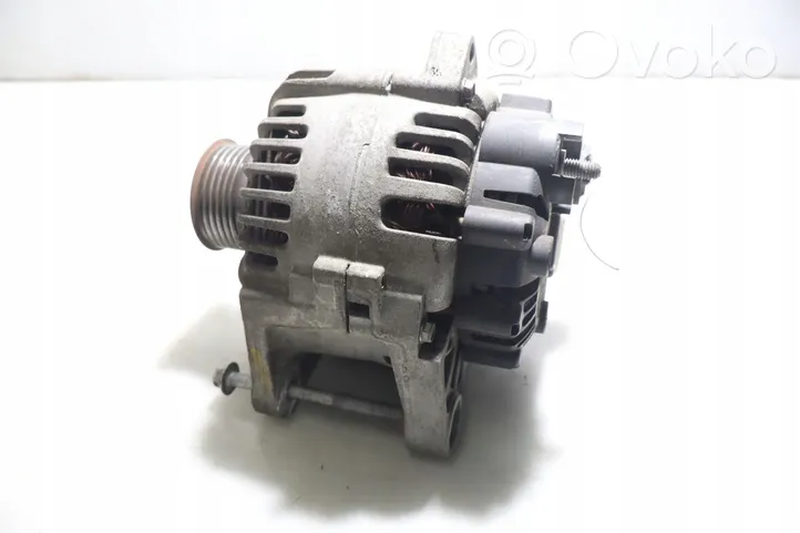 Renault Megane II Alternator 2543551A