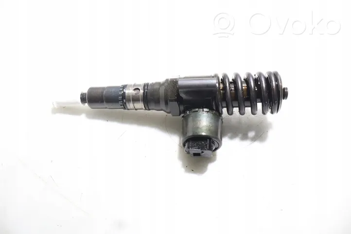 Seat Leon (1P) Inyector de combustible 0414720404