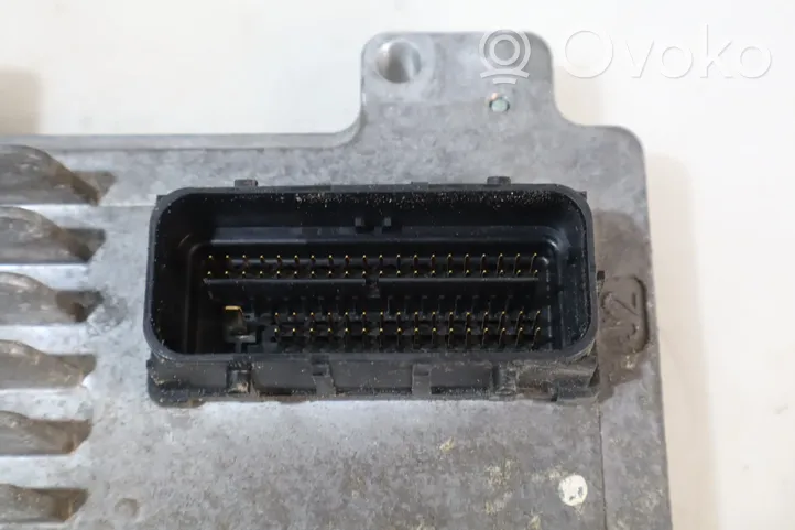 Opel Astra J Unité de commande, module ECU de moteur 