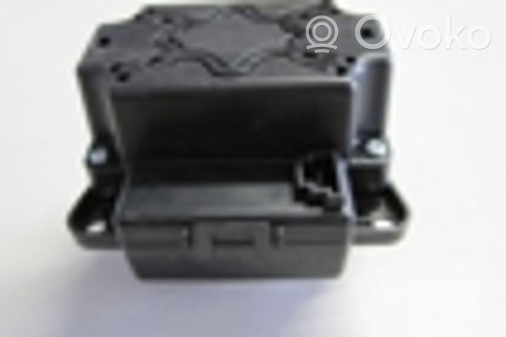 Mercedes-Benz ML W166 GPS navigation control unit/module A1669003501