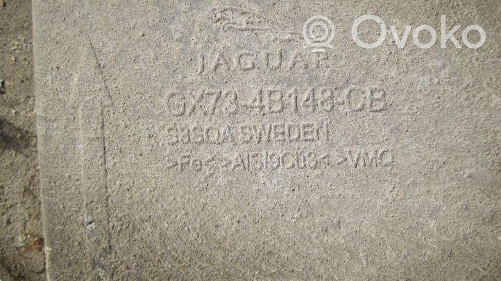 Jaguar XF X260 Takatasauspyörästön kannatin GX734B148CB