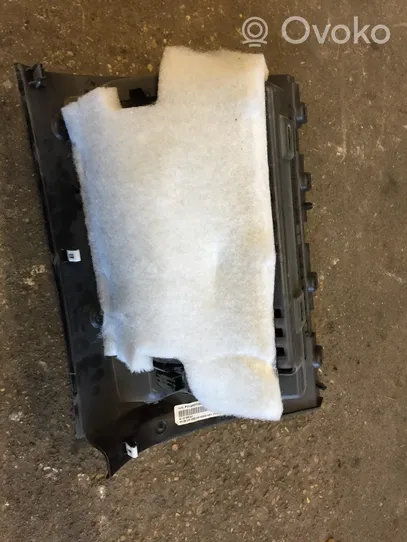 Jeep Grand Cherokee Glove box frame 