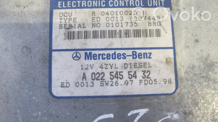Mercedes-Benz E W210 Motora vadības bloka ECU 