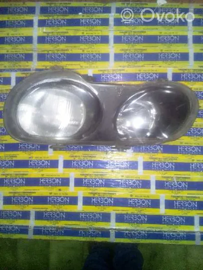 MG ZR Lampa przednia 89006350