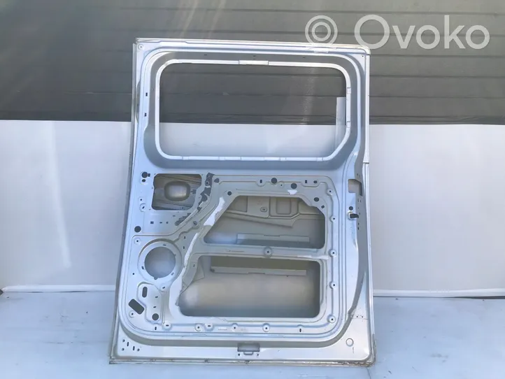 Opel Vivaro Sivuliukuovi 9817029880