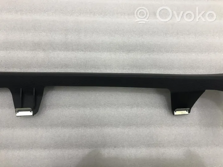 Volkswagen Passat Alltrack Rear arch trim 