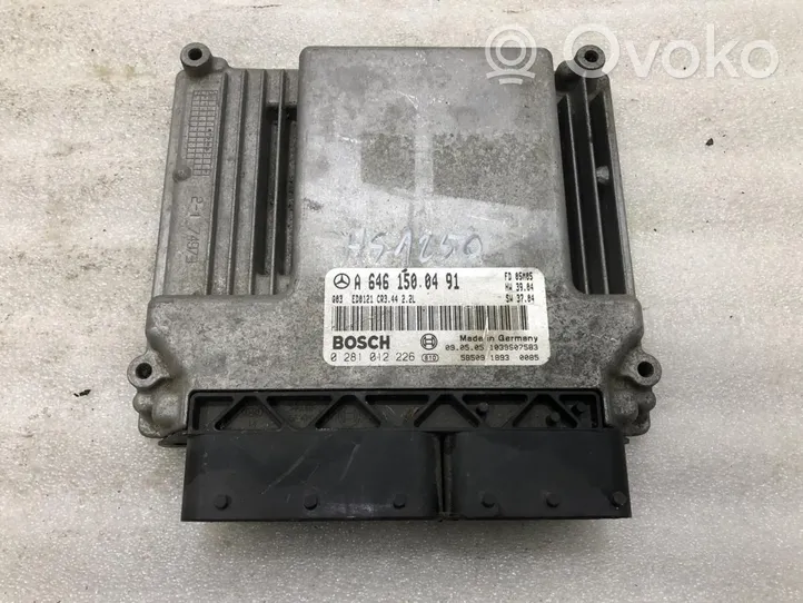 Mercedes-Benz E W211 Centralina/modulo motore ECU A6461500491