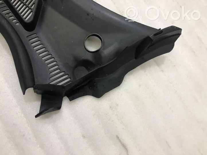 Ford Fiesta Pyyhinkoneiston lista SA61-A02216-AD