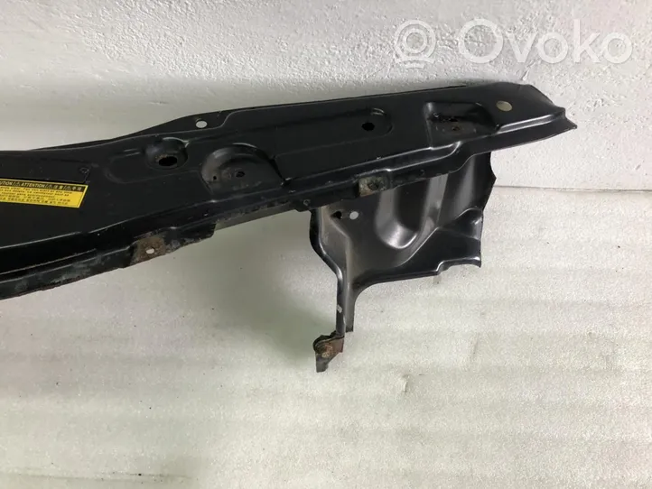 Chevrolet Captiva Pannello di supporto del radiatore 