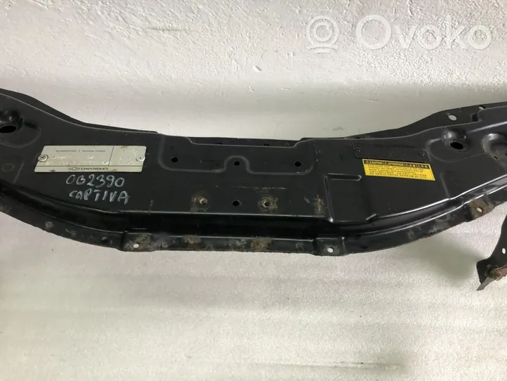 Chevrolet Captiva Pannello di supporto del radiatore 