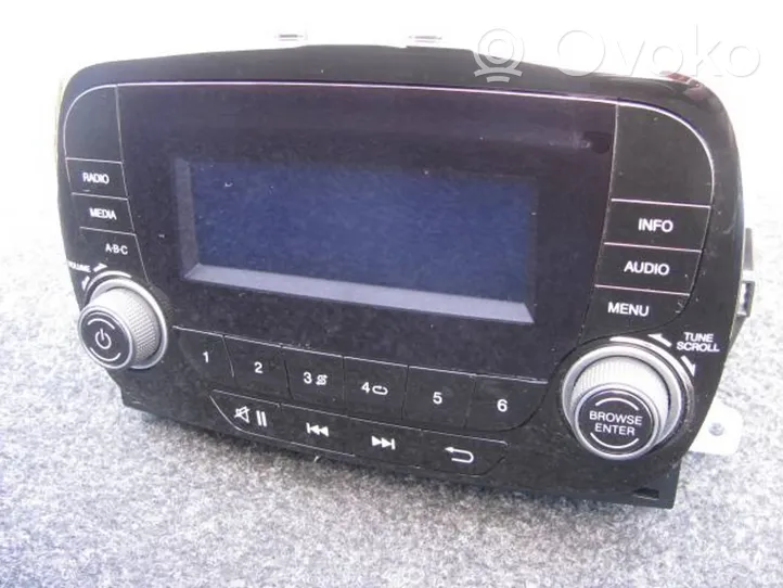 Fiat 500 Radio/CD/DVD/GPS-pääyksikkö 07356248560