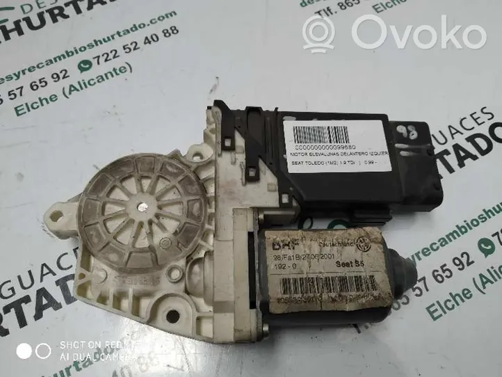 Seat Toledo II (1M) Front door window regulator motor 9776101430202